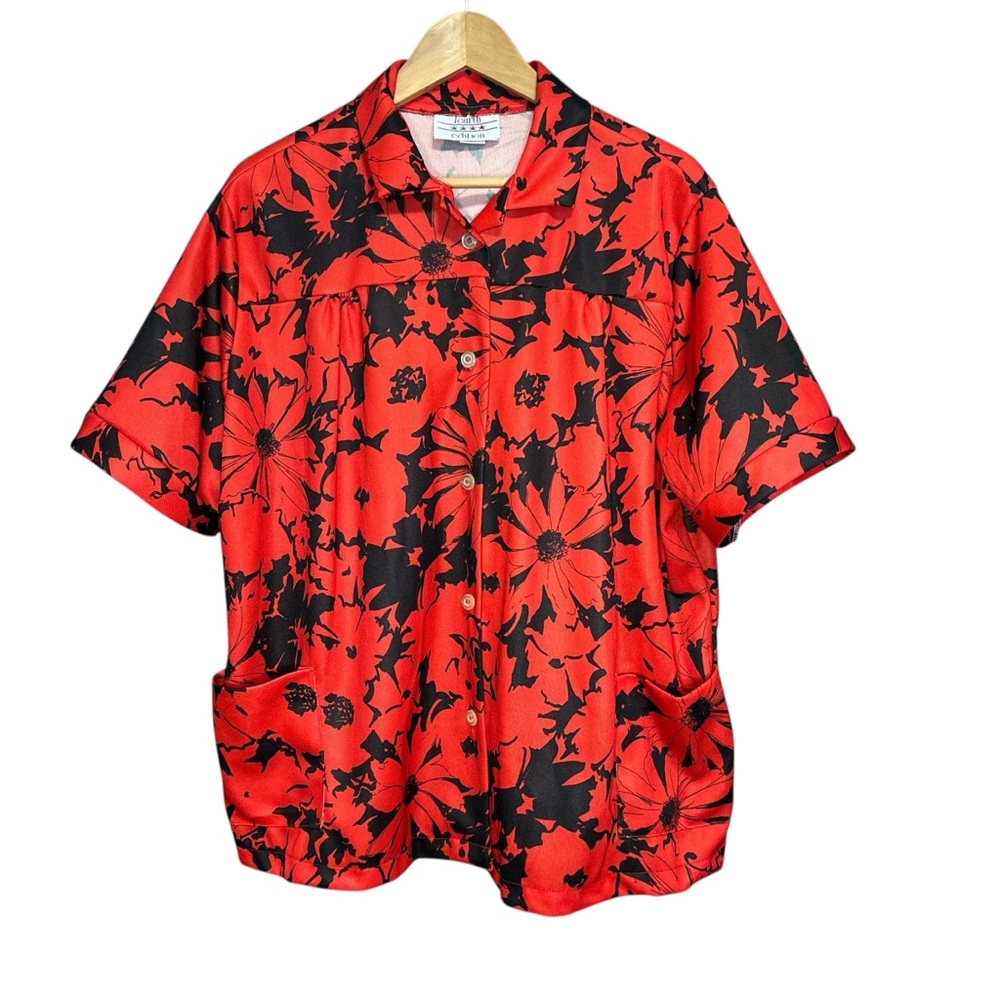 Vintage 70s Red and Black Floral Snap Front Blouse with Front Pockets